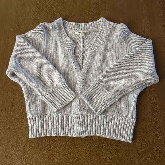 Banana Republic Sweaters - Banana Republic Grey Sweater - Wool Alpaca Blend -  Size Medium